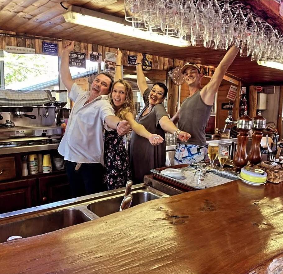 La famille FEVRIER (Bruno-Mady-Joss-Teo)